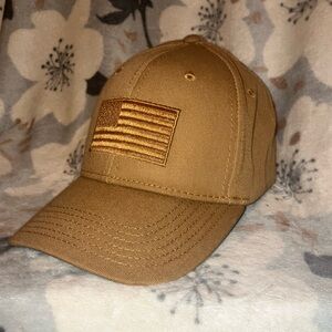 H3 Headwear NWOT American Flag Baseball Cap